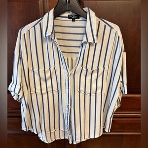 NWOT Velvet Heart XL button down top, white/navy stripes.